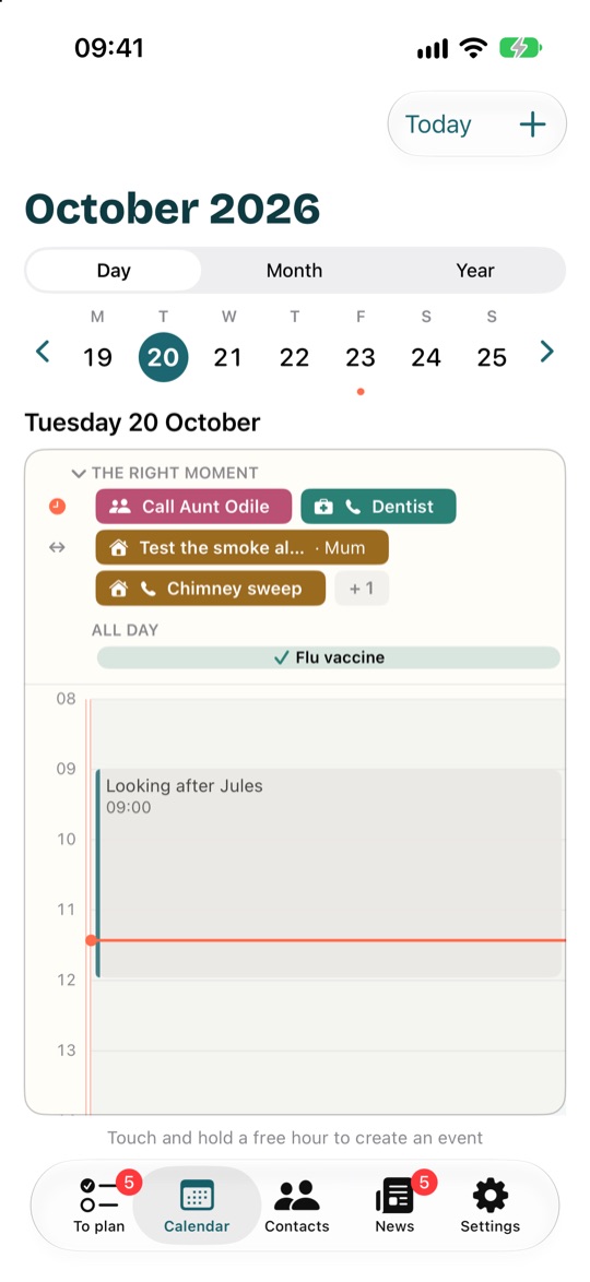 The calendar in Day view: the week at the top, then The right moment, then the hours of the day